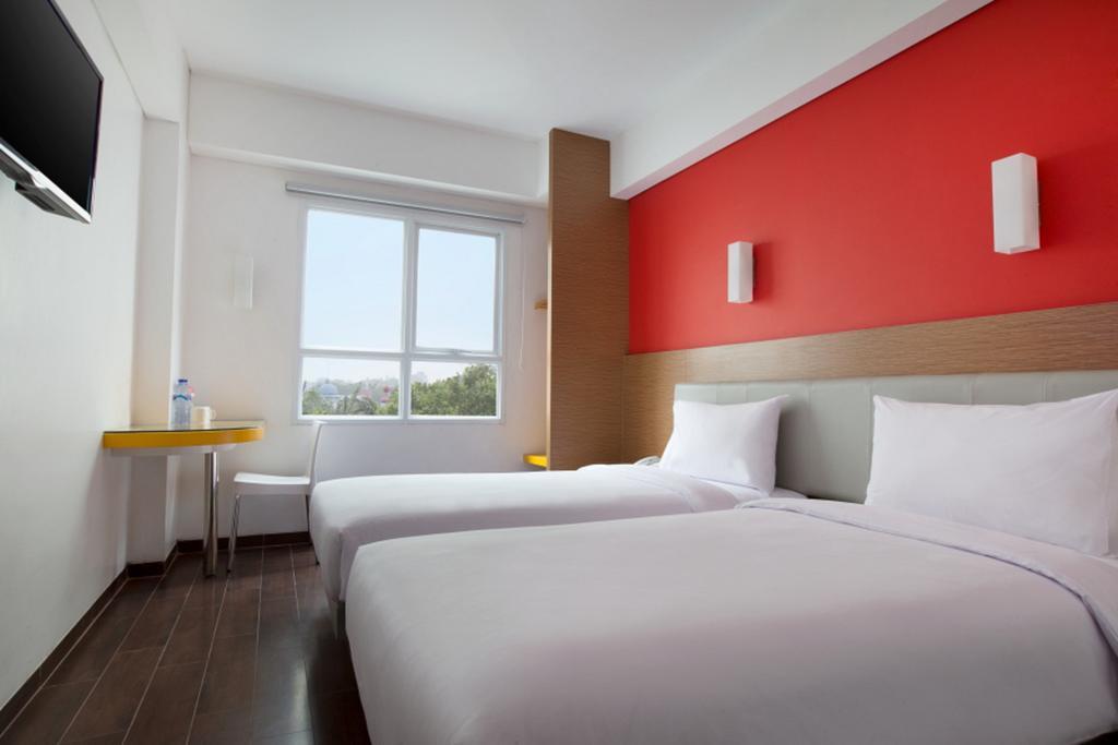 Amaris Hotel Tangerang Szoba fotó